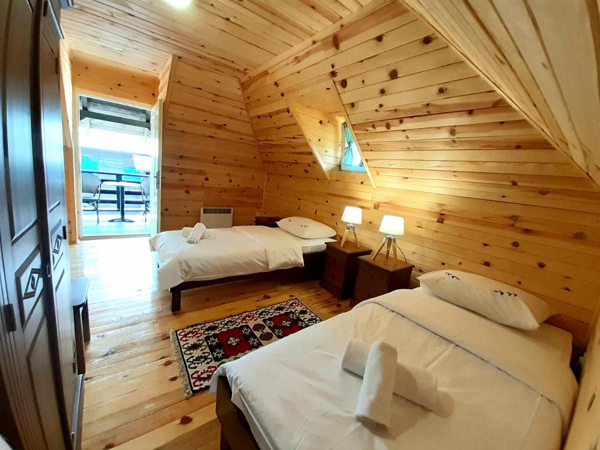 El Paso City, Zlatibor - Unique Wooden Cottages, Treehouse, Wild West Rooms, Accommodation 1-6 People Εξωτερικό φωτογραφία
