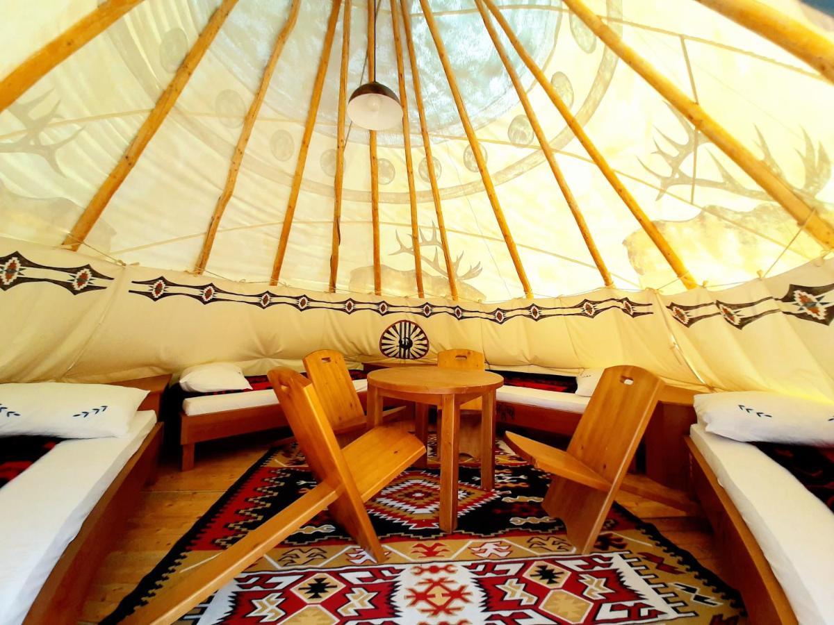 El Paso City, Zlatibor - Unique Wooden Cottages, Treehouse, Wild West Rooms, Accommodation 1-6 People Εξωτερικό φωτογραφία