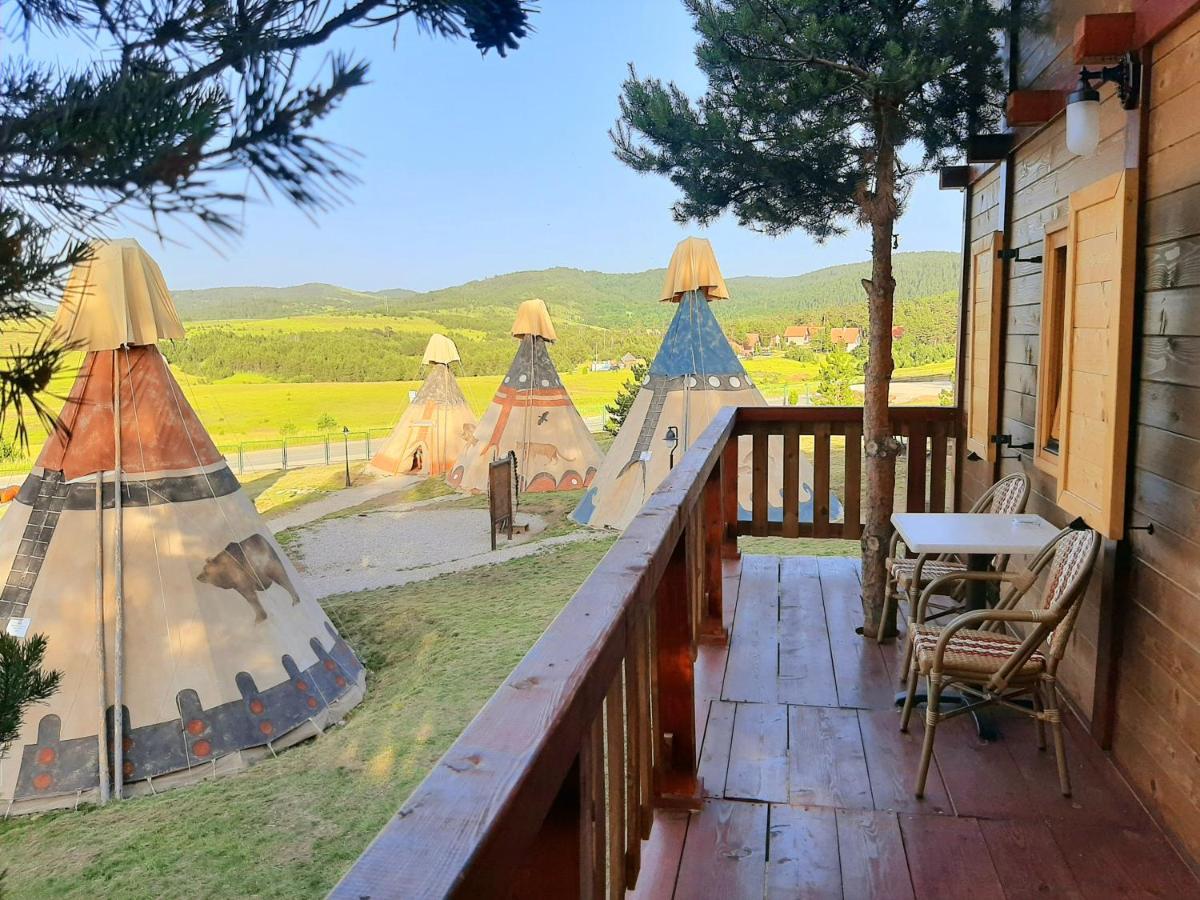 El Paso City, Zlatibor - Unique Wooden Cottages, Treehouse, Wild West Rooms, Accommodation 1-6 People Εξωτερικό φωτογραφία