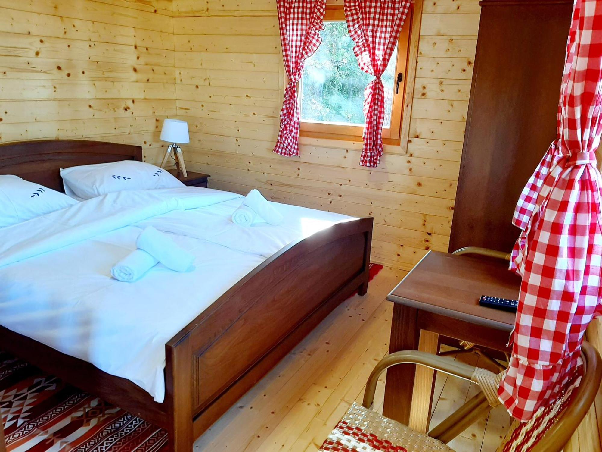 El Paso City, Zlatibor - Unique Wooden Cottages, Treehouse, Wild West Rooms, Accommodation 1-6 People Δωμάτιο φωτογραφία